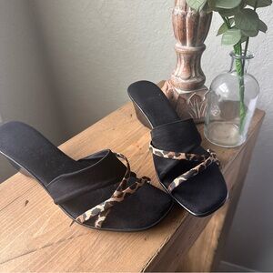 Black Leopard-Trim Women’s Slide Wedges